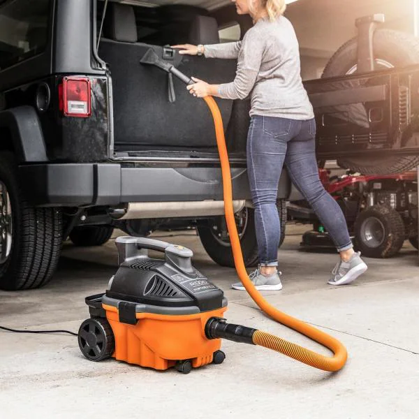 How to Vacuum your Car Acevacuums