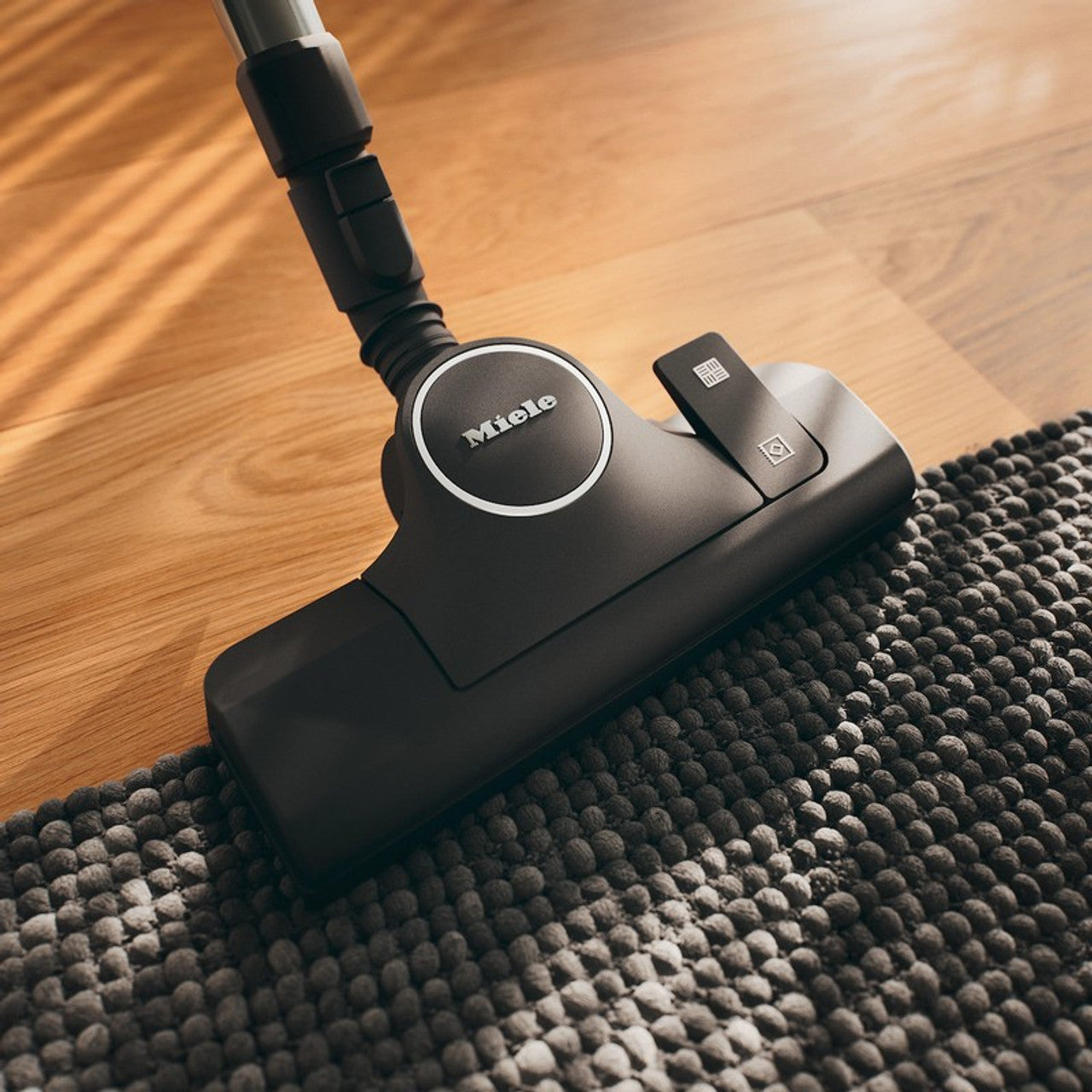 Miele Boost CX1 Cat & Dog Obsidian Black 11735550