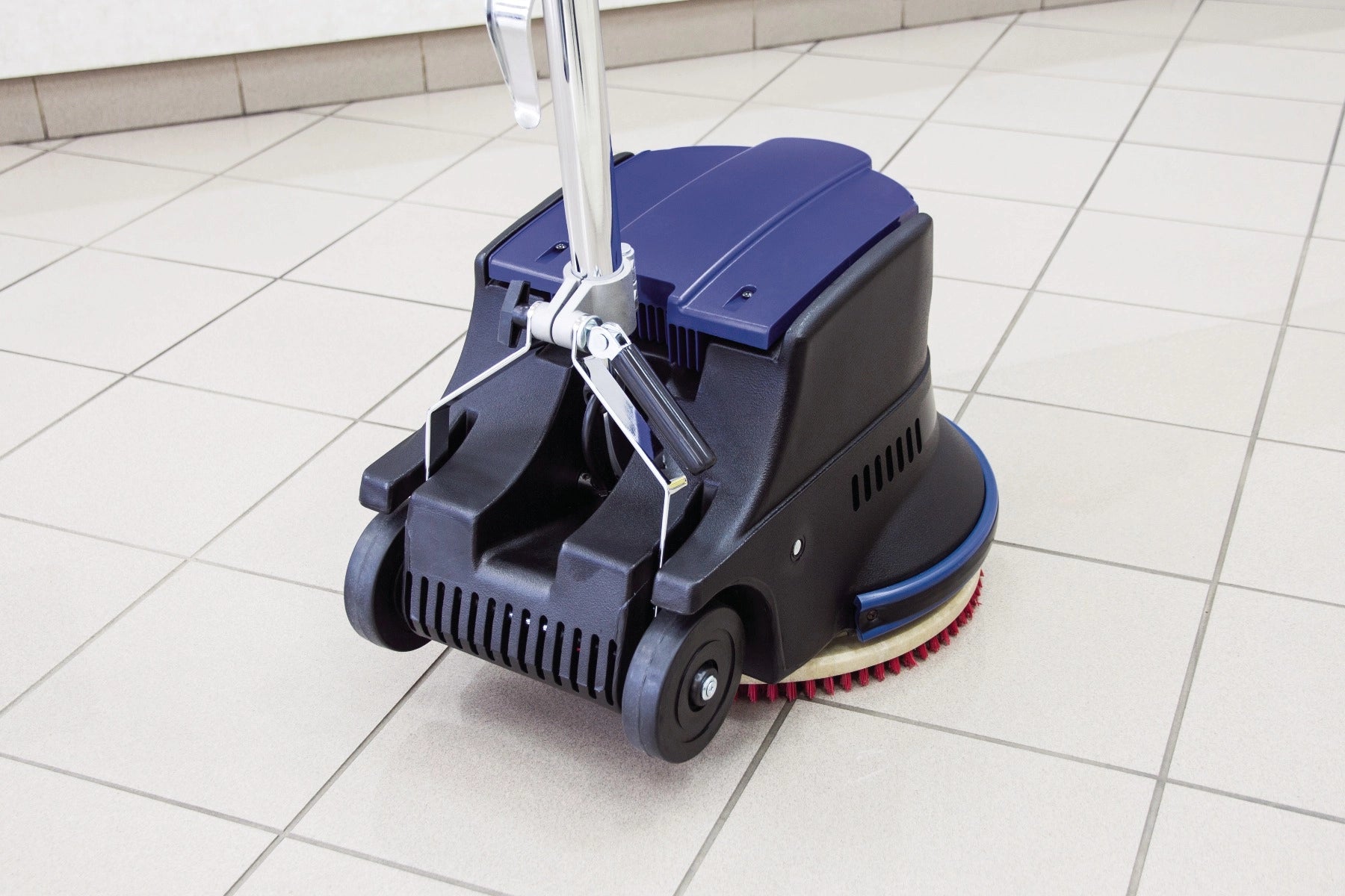 Powrflite Millennium Floor Machine 17